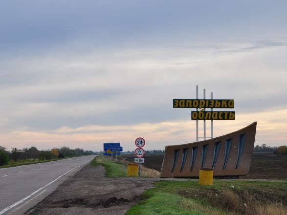 Оккупанты начали расчистку порта Бердянска для вывоза награбленного зерна - ОВА