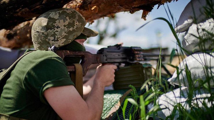 Сєвєродонецьк - ключова точка: Залужний розповів про оборону Луганщини