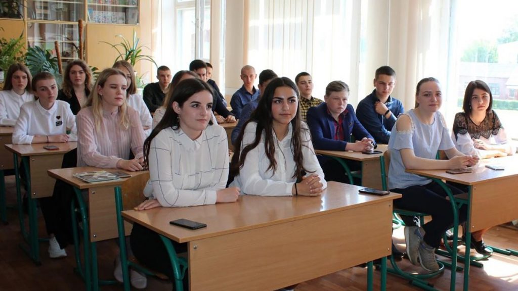 Когда начнется учебный год в Украине: в Минобразования дали ответ 