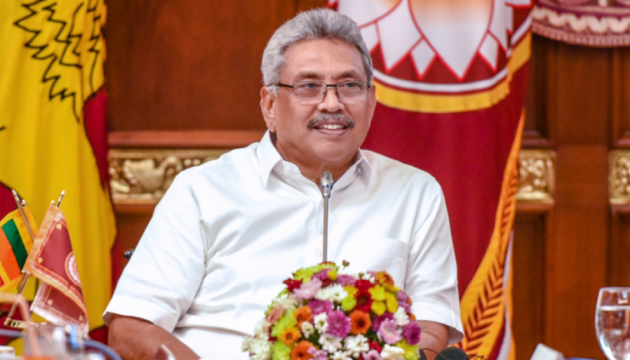 Президент Шри-Ланки сбежал из страны на фоне массовых протестов