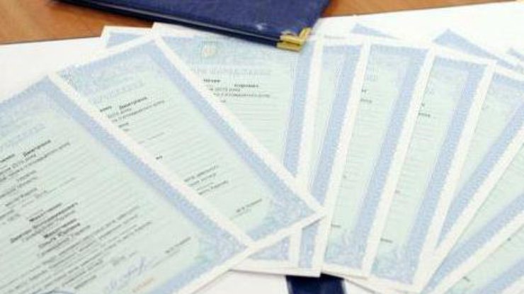 Реєстрація народження та смерті в умовах війни: в Україні спростили процедуру 