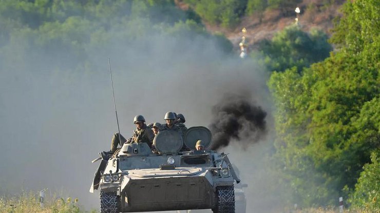 Росія стягує війська до Херсона та Криму - мер Мелітополя