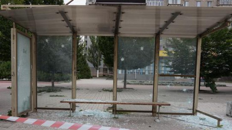 Удар по зупинці в Миколаєві: померли ще дві людини