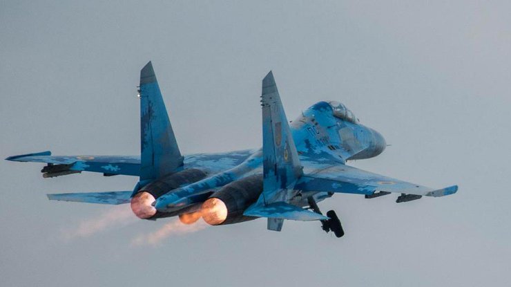 Авіація ЗСУ знищила пункти управління російських військ і склади боєприпасів