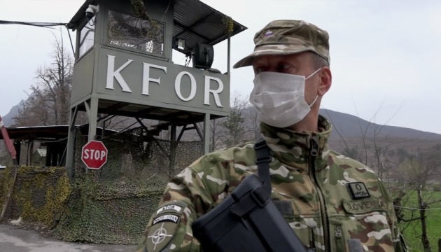 В НАТО заявили, что готовы вмешаться в конфликт в Косово: названо условие 
