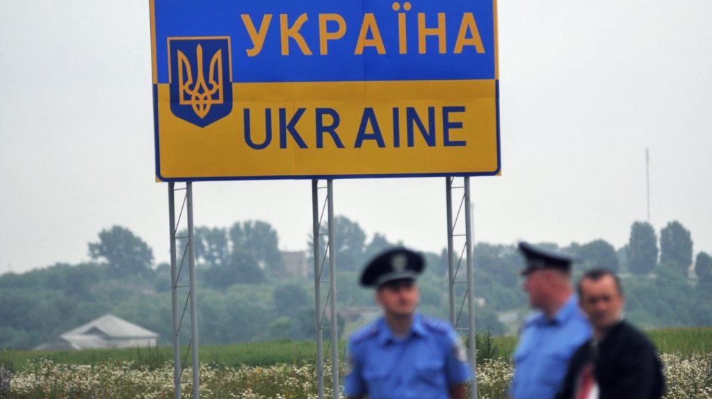 Россия намерена ввести визовый режим с Украиной 