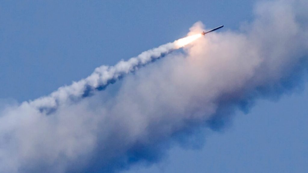 Россия ударила ракетами по Первомайску