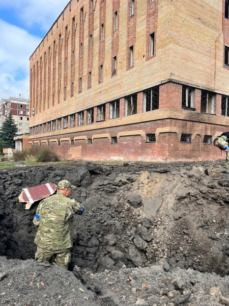 Окупанти вдарили 4 ракетами по Краматорську