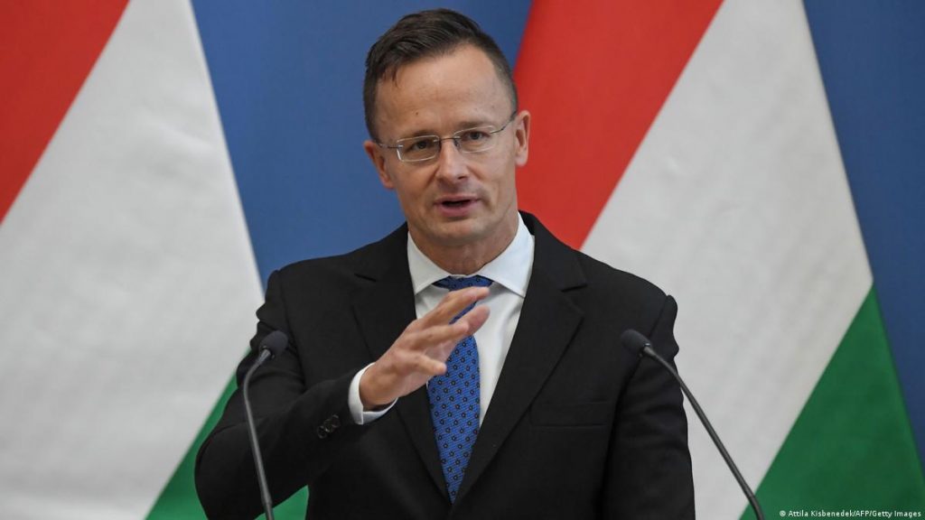 Венгрия призывает страны ЕС отказаться от нового пакета санкций против РФ