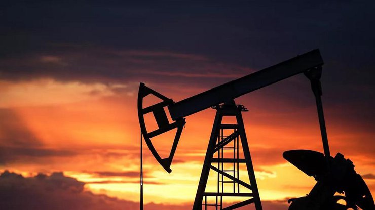 Ціна нафти опустилася нижче $90 вперше з початку лютого