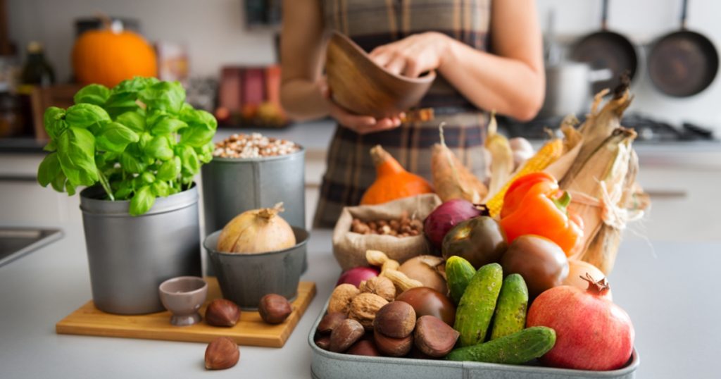 Как улучшить рацион питания осенью: полезные советы от нутрициолога