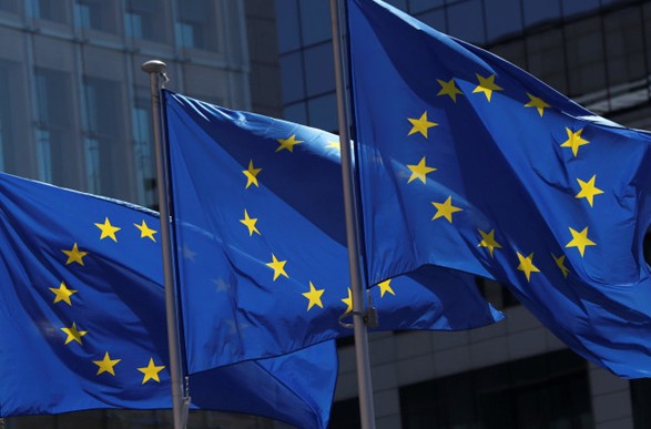 У стран ЕС нет ничего близкого к консенсусу в вопросе потолка цен на газ - Reuters