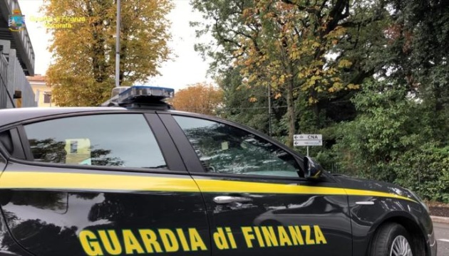 В Италии арестовали имущество двух российских олигархов – СМИ