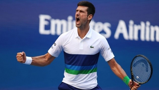 Джокович обыграл Чилича в финале турнира ATP в Тель-Авиве