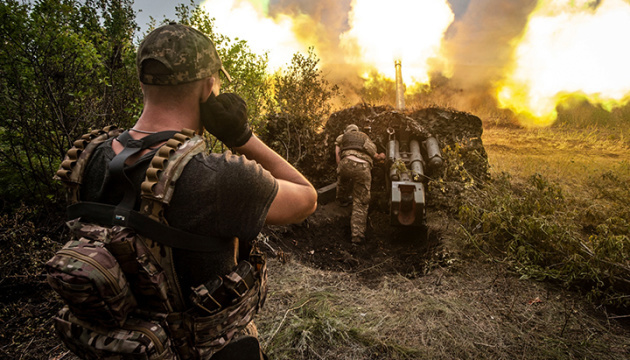 Украинские военные на юге уничтожили танк, «Акацию» и два склада боеприпасов оккупантов