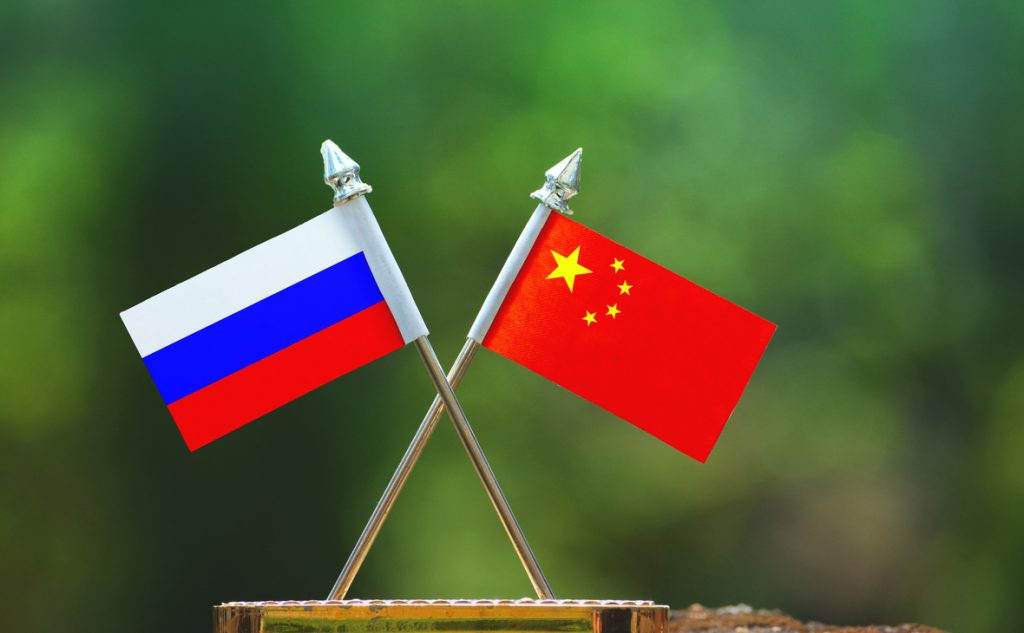 Китай заявил о «твердой поддержке» России, пока президентом будет Путин