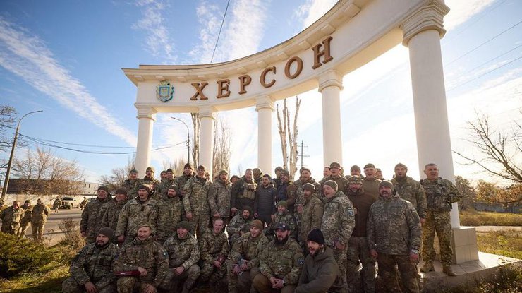 "Важливо підтримати херсонців": Зеленський про візит до "столиці кавунів" (відео)