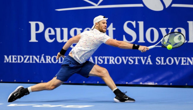 Марченко не смог пробиться в четвертьфинал турнира ATP в Братиславе