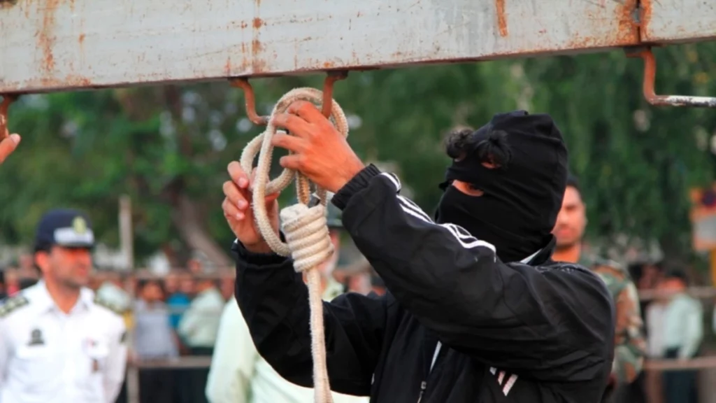 В Иране провели первую казнь над протестующим