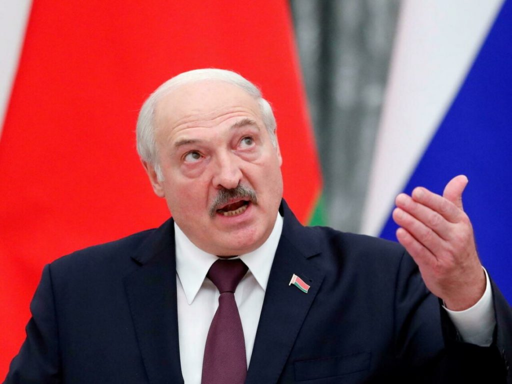 Лукашенко нафантазировал, что НАТО хотело захватить Беларусь и начать войну на Донбассе