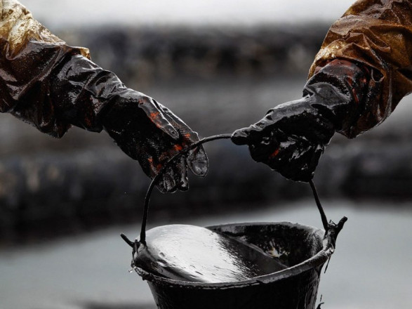 В кремле заявили, что рф не примет потолок цен на нефть
