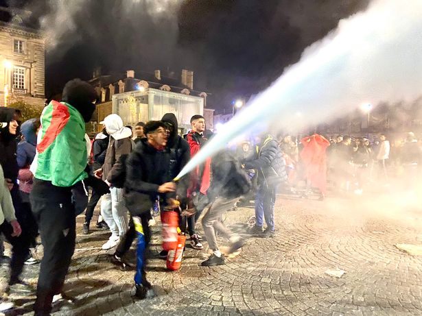 Во Франции после матча с Марокко произошли уличные стычки между болельщиками