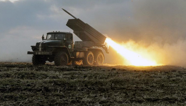 Оккупанты снова обстреляли из тяжелой артиллерии Днепропетровскую область
