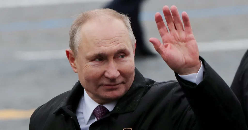 Путин по видеосвязи провожал фрегат РФ с гиперзвуковыми «Цирконами» в поход по океанам