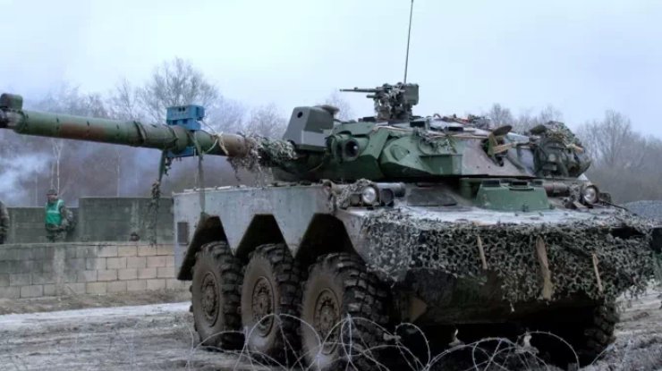 Передача Україні легких танків AMX-10RC: Франція назвала терміни