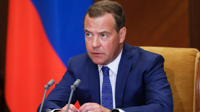 Медведев назвал «свиньями» украинцев, которые отвергли «рождественское перемирие» от Путина