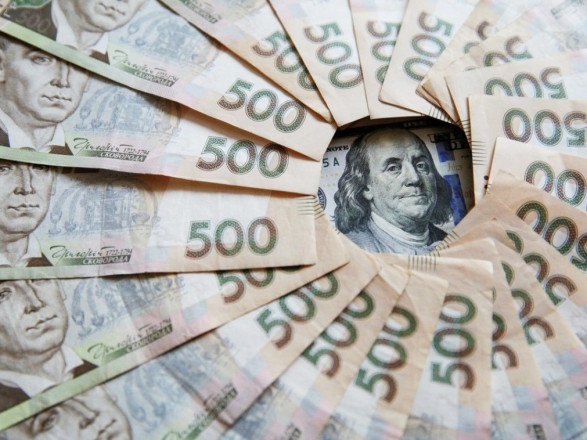 Будут ли колебания доллара и когда возможен пересмотр курса гривны Нацбанком – рассказал эксперт