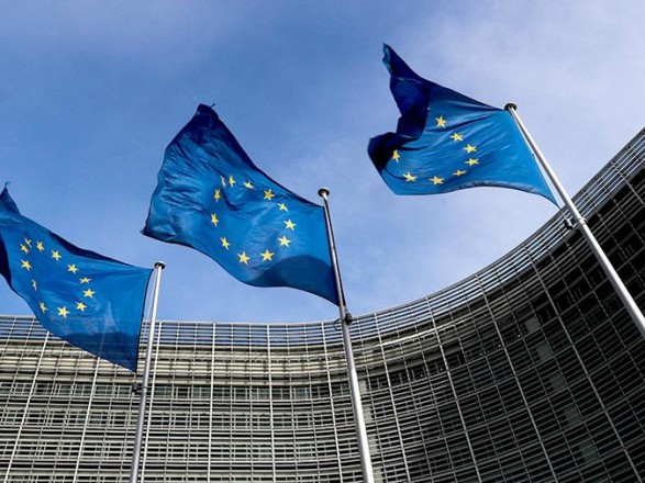 ЕС согласовал потолок цен на российские нефтепродукты