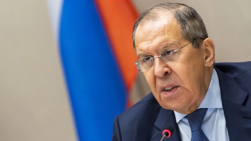 В России заявили, что не будут просить у ОДКБ помощи в войне против Украины
