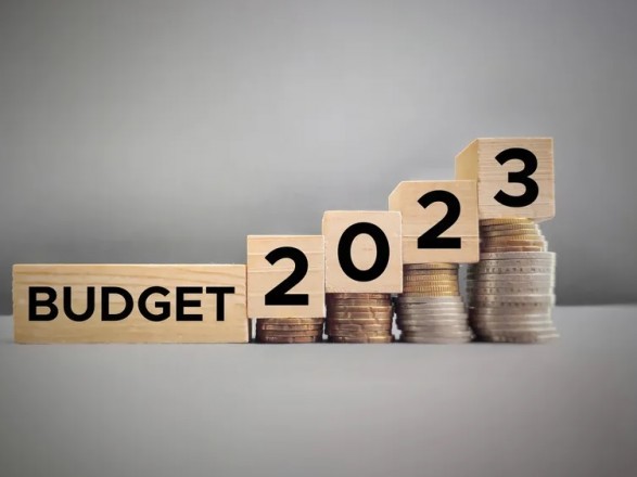 В Бюджет-2023 внесли изменения: рекордно растут расходы, большинство идет на оборону