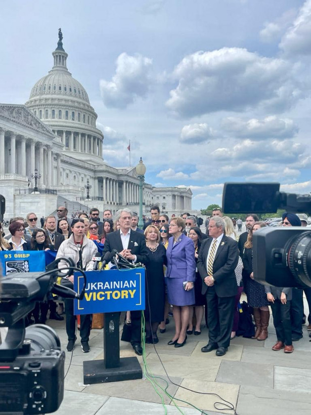 До Конгресу США внесли проєкт резолюції про перемогу України та відповідальність рф за агресію