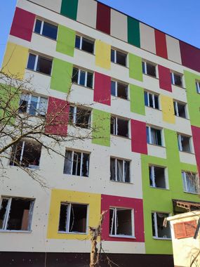 Відбудова медзакладів: на Чернігівщині відновлено пологовий будинок, який постраждав від уламків російських ракет
