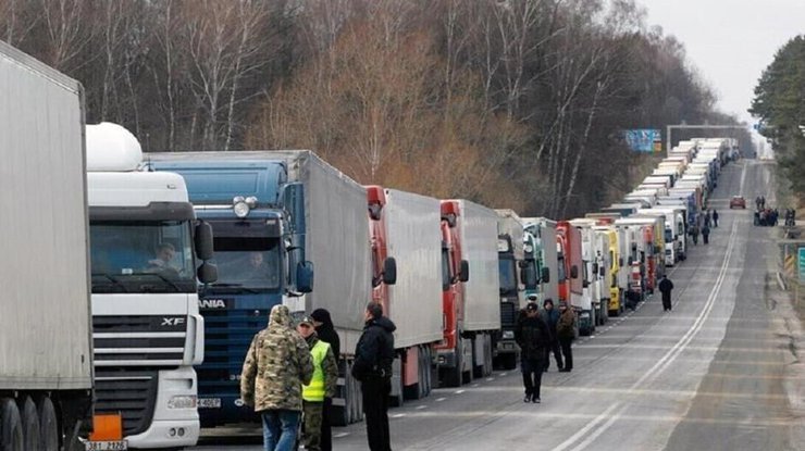На українсько-польському кордоні відкриють пункт пропуску "Угринів-Долгобичув" для порожніх вантажівок