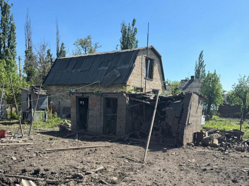 Ворог вдарив по Гірнику на Донеччині: двоє людей загинуло, шестеро поранені (фото)