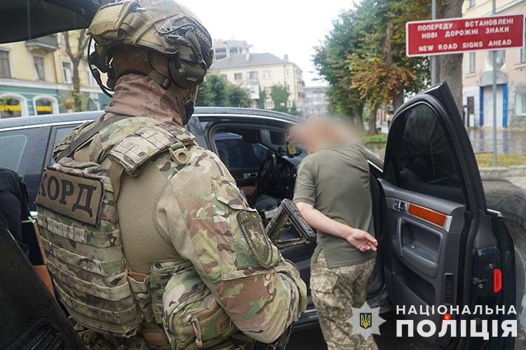 На Тернопільщині співробітники ТЦК викрадали та шантажували чоловіків мобілізацією (відео)