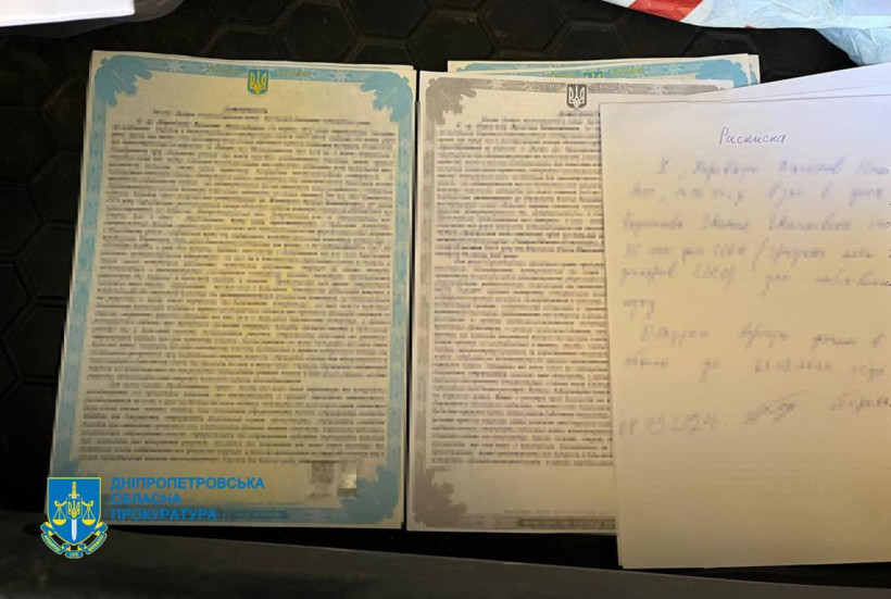 На Дніпропетровщині затримали банду, яка викрадала та катувала самотніх власників житла