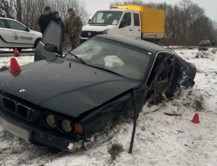 Під Львовом сталася потрійна ДТП: багато загиблих