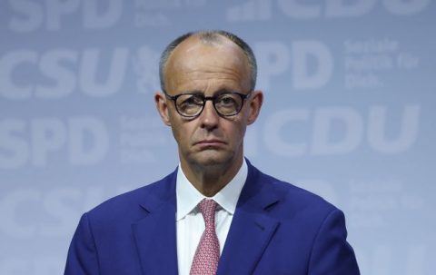 ЕС вводит 18-й пакет санкций против России, а Фридрих Мерц призвал США усилить санкционное давление на Кремль для мирных переговоров по Украине.