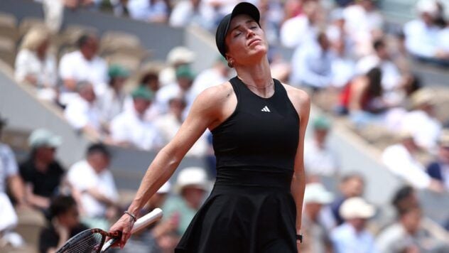 Элина Свитолина завершила выступление на турнире WTA 1000 в Монреале поражением от Наоми Осаке с счётом 2:6, 2:6.