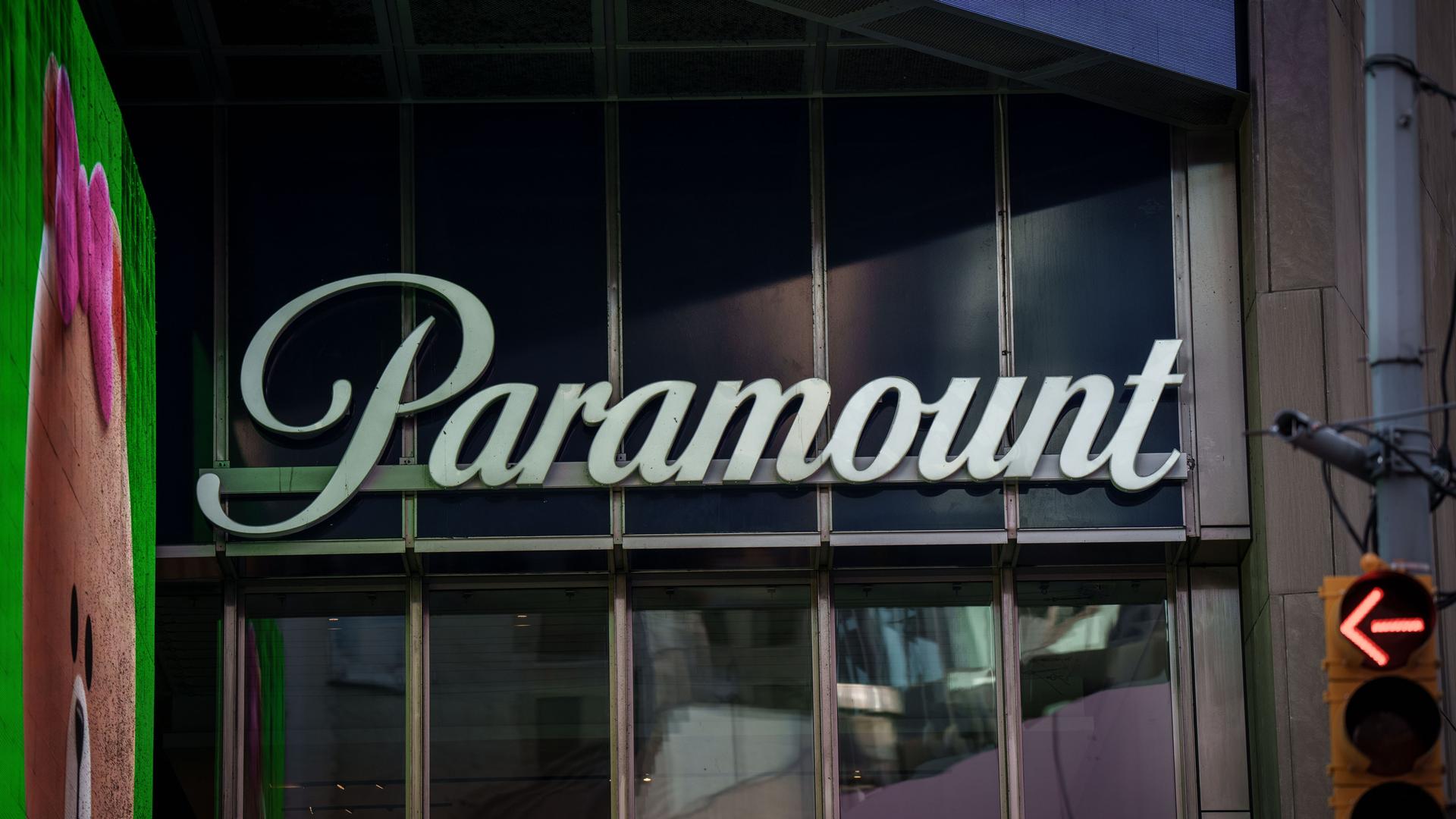 Paramount Studios выступила против призыва к бойкоту израильских киностудий, заявив, что исключение по национальному признаку ведёт к расколу, а не к миру.