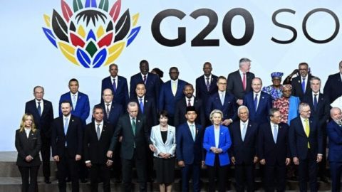 Лидеры G20 заявили, что проект мирного плана США по Украине нуждается в доработке, и выразили обеспокоенность предложениями ограничить численность украинских ВС