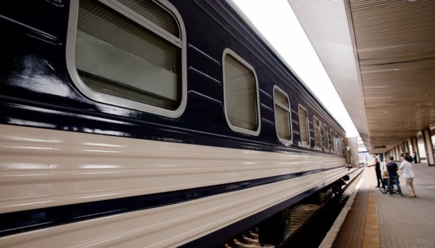 «Укрзализныця» с 14 декабря ввела новый график движения, увеличив число международных маршрутов и упростив поездки в страны ЕС с пересадками.