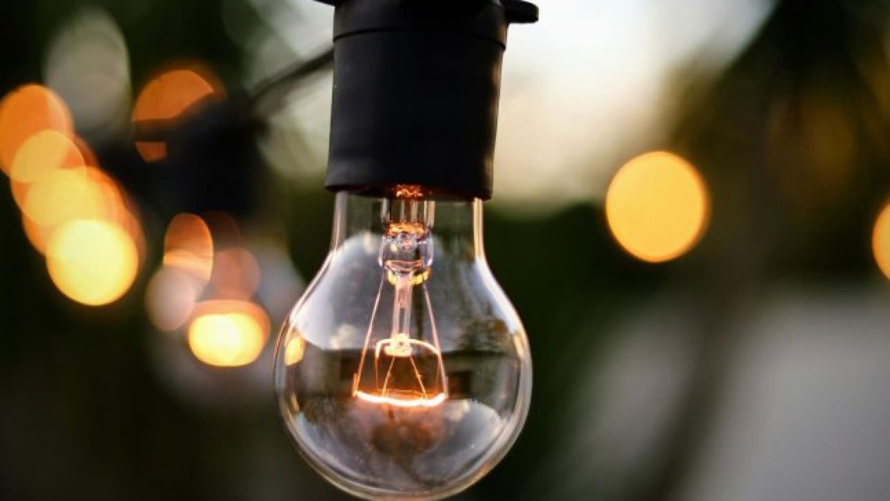 Графики почасовых отключений света введут 27 декабря в большинстве регионов Украины из-за повреждения энергообъектов после атак РФ