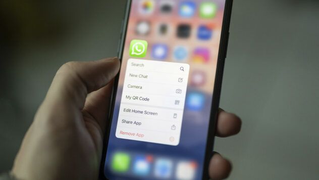 Международная группа истцов подала иск против Meta, обвинив компанию в доступе к приватным чатам WhatsApp, несмотря на заявления о сквозном шифровании