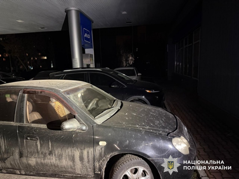 Взрыв на АЗС в Николаеве: семь раненых полицейских, двое в тяжёлом состоянии. Происшествие квалифицировано как теракт, идёт расследование.