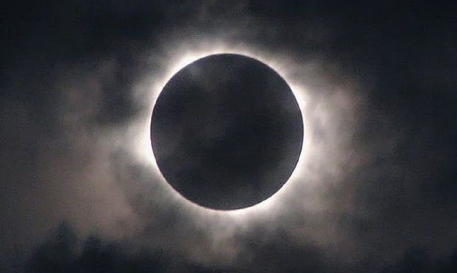 Лунное затмение 3 марта 2026 года: что нельзя делать, рекомендации, таблицы, пошаговая инструкция для защиты здоровья и эмоционального состояния